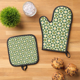 Retro saliegroen en crème madeliefjes dambordpatro ovenwant & pannenlap set