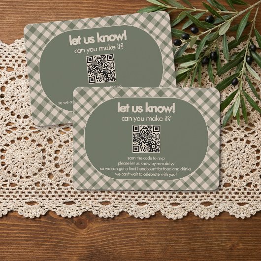 Retro saliegroene karierte QR-code bruiloft RSVP Kaartje