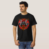 Retro Samurai Helm - Perfect Samurai Ontwerp T-shirt (Voorkant volledig)