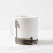 retro san clemente pier california sepia koffiemok (Voorkant links)