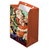 Retro Santa, Koekjes en Melk, en Dansende Poodle Medium Cadeauzakje (Voorkant Gekanteld)