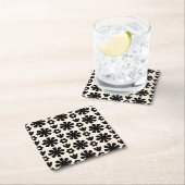 Retro Scandinavian Floral Pattern Black & Cream Kartonnen Onderzetters (Insitu)