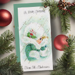 retro Schattige meisje in sneeuw aangepaste kerst Feestdagenkaart<br><div class="desc">Deze schattige vintage kerstkaart is voorzien van een  meisje gebundeld tegen de sneeuw in een groene jas met witte vacht. Personaliseer door onderaan jouw namen of familienaam toe te voegen en het bericht op de achterkant aan te passen en/of jouw namen toe te voegen.</div>