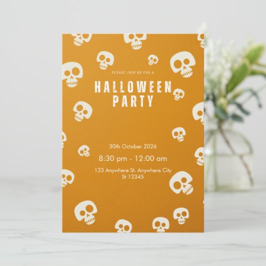 Retro Schedel Halloween Feest Uitnodiging | Oranje (Staand voorkant)