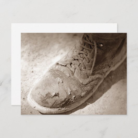 Retro Sepia Worn Work Boot Retirement Invitations Kaart (Voorkant / Achterkant)