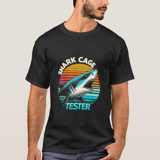 Retro Shark Cage Tester Herstel Grappige Beenarm A T-shirt (Voorkant)