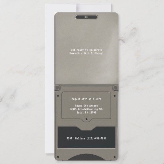 Retro Silver Handheld Gaming II Birthday Kaart (Achterkant)