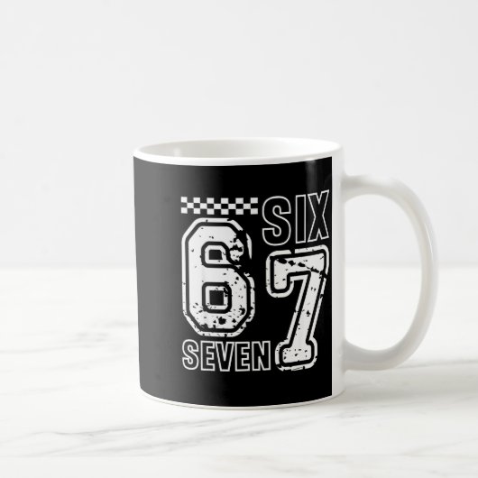 Retro Six Seven Numbers Clever Humor 6 7 Meme Mens Koffiemok (Rechts)