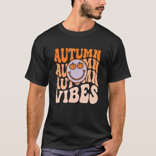 Retro Smile Face Herfst Vibes Pumpkin Autumn Thank T-shirt (Voorkant)