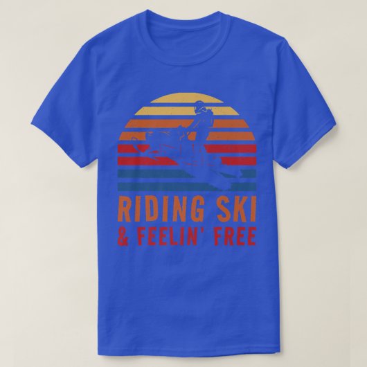 Retro Snowmobile Riding Ski & Feeling Free T-shirt (Design voorkant)