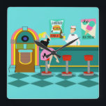 Retro Soda Fountain Acrylwand Vierkante Klok<br><div class="desc">Bedien iets speciaals met deze Retro Soda Fountain AcrylWall Clock. De minimalistische kunst, het ontwerp van de cartoon kenmerkt het interieur van de coolste plek in de stad. Het is een sodafontein uit 1950, in al zijn kitschy glory! Tegen de achtergrond van een watermuur kunnen we zien dat posters de...</div>