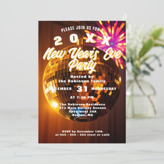 Retro Sparkly Gold Disco Ball New Year's Eve Party Kaart (Staand voorkant)