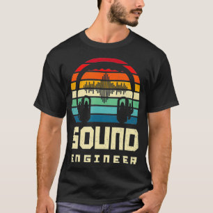 Retro Speakers Music Audio Engineering Sound Engin T-shirt