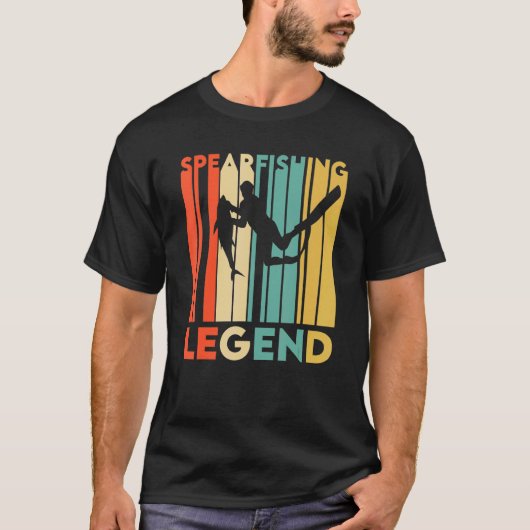 Retro SpearFishing Legend Apparel Ver T-shirt (Voorkant)