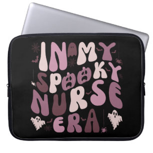 Retro Spooky Verpleegster Quote Halloween Laptop Sleeve