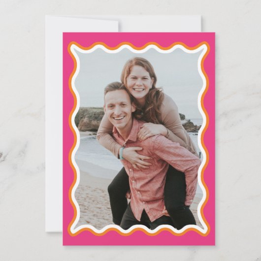 Retro Squiggle Wavy Pink Oranje Photo Weddenschap Kaart (Achterkant)
