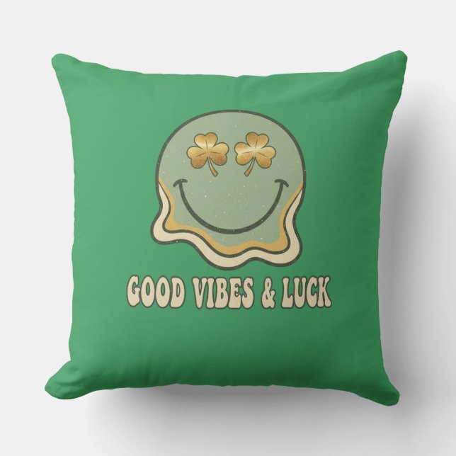 Retro St. Patrick's Day Goede Vibes & Geluk Smiley Kussen (Voorkant)