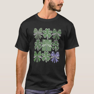Retro St Patricks Day Lucky Shamrock Coquette Bow T-shirt