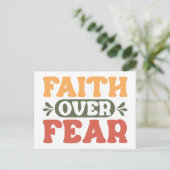 Retro stijl | Geloof boven angst Briefkaart (Staand voorkant)