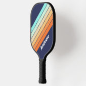 Retro Stijl Strepen met Naam Pickleball Paddle (Links)