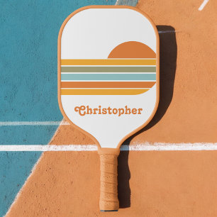 Retro stijl zonsopgang pastel regenboog script naa pickleball paddle