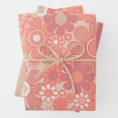 Retro Strepen en Bloemen in Pastel Blush Roze Inpakpapier Vel (In situ)