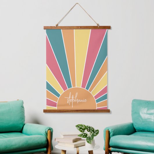 Retro stripe sunrise - pastelregenboogscriptnaam hangend wandkleed (Woonkamer)