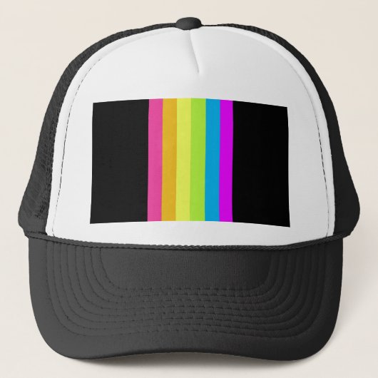 Retro Stripes Trucker Hat (Zwart & Neon Multi) Trucker Pet (Voorkant)
