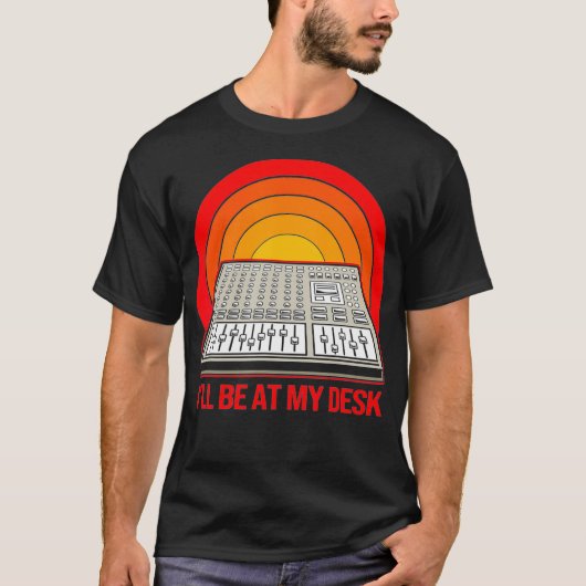 Retro Style Audio Engineer zal op mijn bureau staa T-shirt (Voorkant)