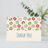 Retro Style Cute Colorful Donut Pattern Dank u Bedankkaart (Staand voorkant)