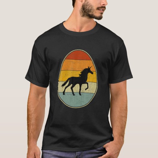 Retro Style Easter Egg Graphic Funding Easter Day T-shirt (Voorkant)