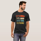Retro Style Help Me I'm On A Family Vacation T-shirt (Voorkant volledig)