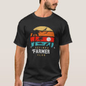 Retro Style  Retirement Gag Idea   Retired Farmer T-shirt (Voorkant)
