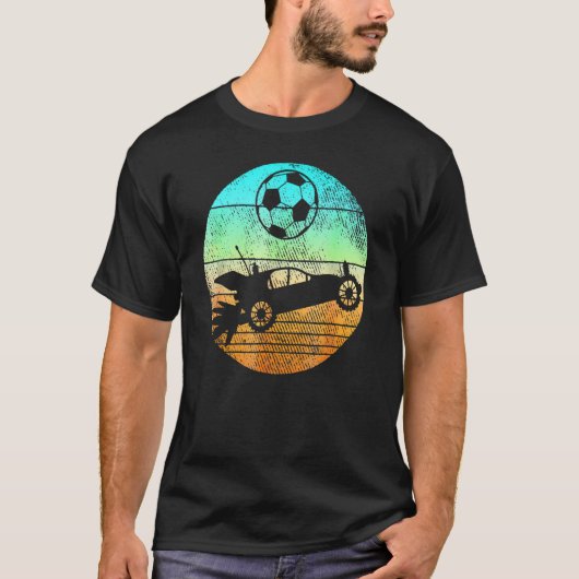 Retro Style Rocket Rc Soccer Car League Gamer Gift T-shirt (Voorkant)