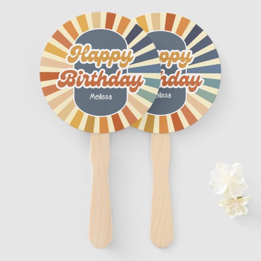 Retro Sun Groovy Wave Gelukkige Verjaardag Handwaaier (Voorkant en achterkant)