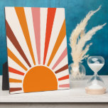 Retro Sun Rays blaast Zonnehard Oranje Geel Rood Fotoplaat<br><div class="desc">Retrozon barst in warm roze,  bruine,  oranje tinten. Retro moderne oranje zonnestralen,  zonneschijn geometrische abstracte kunst.</div>
