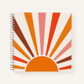 Retro Sun Rays blaast Zonnehard Oranje Geel Rood Notitieboek (Voorkant)
