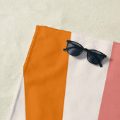 Retro Sun Rays blaast Zonnehard Oranje Geel Rood Strandlaken (In situ)