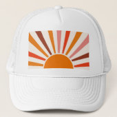Retro Sun Rays blaast Zonnehard Oranje Geel Rood Trucker Pet (Voorkant)