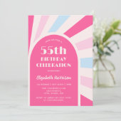 Retro Sunburst Arch Typografie Verjaardag Roze Kaart (Staand voorkant)