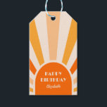Retro Sunburst Arch Typografie Verjaardagsplezier Cadeaulabel<br><div class="desc">Sinaasappel,  perzik en crème retro zonneschijn boog lijst typografie happy birthday cadeau label. Pas de tekst van deze verjaardagsfeestleveranciers eenvoudig aan met behulp van de meegeleverde sjabloon.</div>