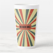 Retro Sunburst-geheugen | Faded Glory Revival Latte Mok (Voorkant)
