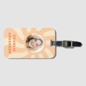 Retro sunburst werveling oranje zon foto en naam bagagelabel (Voorkant (horizontaal))