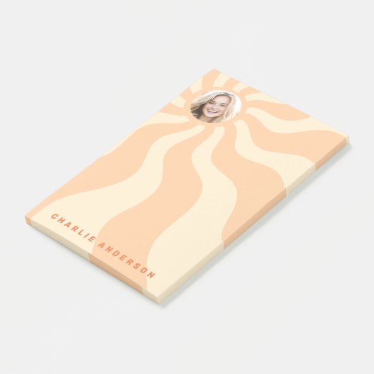 Retro sunburst werveling oranje zon foto en naam post-it® notes (Schuin)