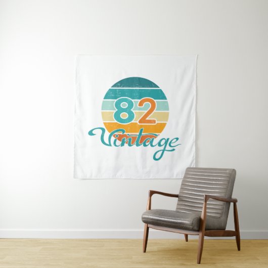Retro Sunset 82 Vintage Distressed Wandkleed (In situ)