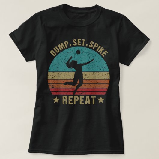 Retro Sunset Bump Set Spike Herhaal Volleyb T-shirt (Design voorkant)