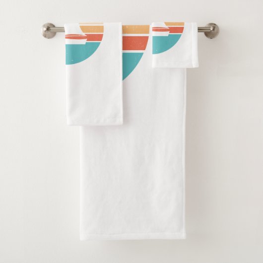 Retro Sunset Distressed Effect + Zeilboot Bad Handdoek (Insitu)