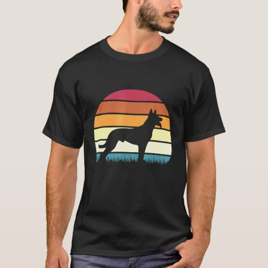 Retro  Sunset Dog Pet Belgium Shepherd T-shirt (Voorkant)