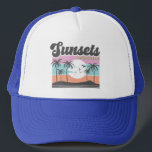 Retro Sunset en palmboom Trucker Pet<br><div class="desc">Retro Sunset and Palm Tree Trucker HaT</div>