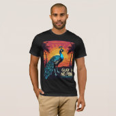 Retro Sunset Peacock T-shirt - "GLAD, GEEN PROBLE (Voorkant volledig)